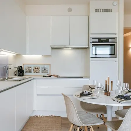 Huswell - Perfectly Located Luxurious In Lejlighed Knokke-Heist