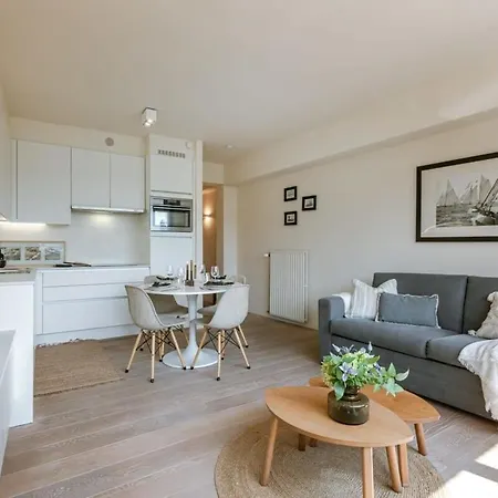 Huswell - Perfectly Located Luxurious In Lejlighed Knokke-Heist