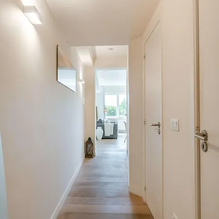 Huswell - Perfectly Located Luxurious In Lejlighed Knokke-Heist