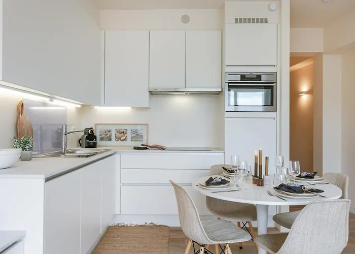 Huswell - Perfectly Located Luxurious In Apartment Knokke-Heist